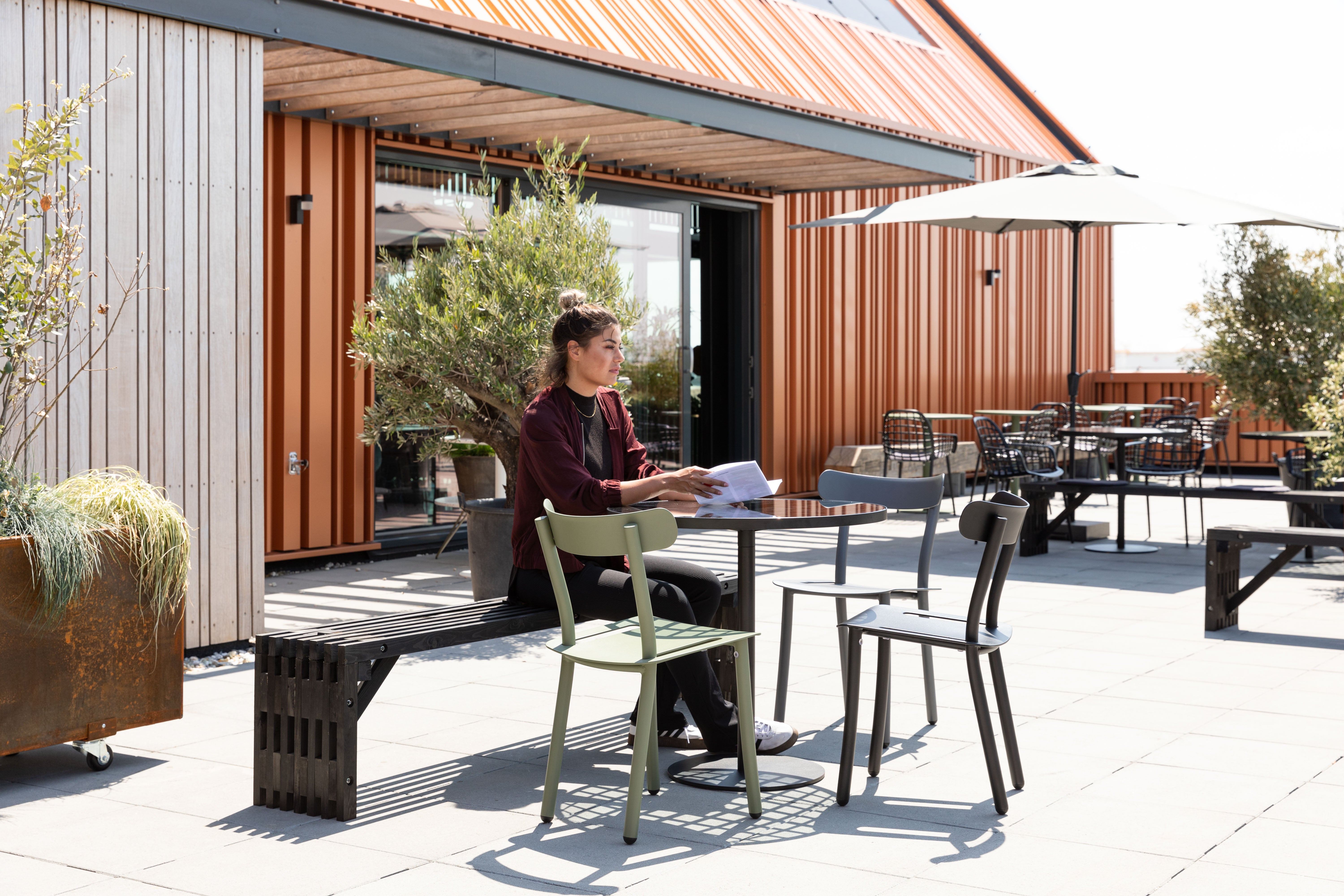 Friday kerti szék (fekete)