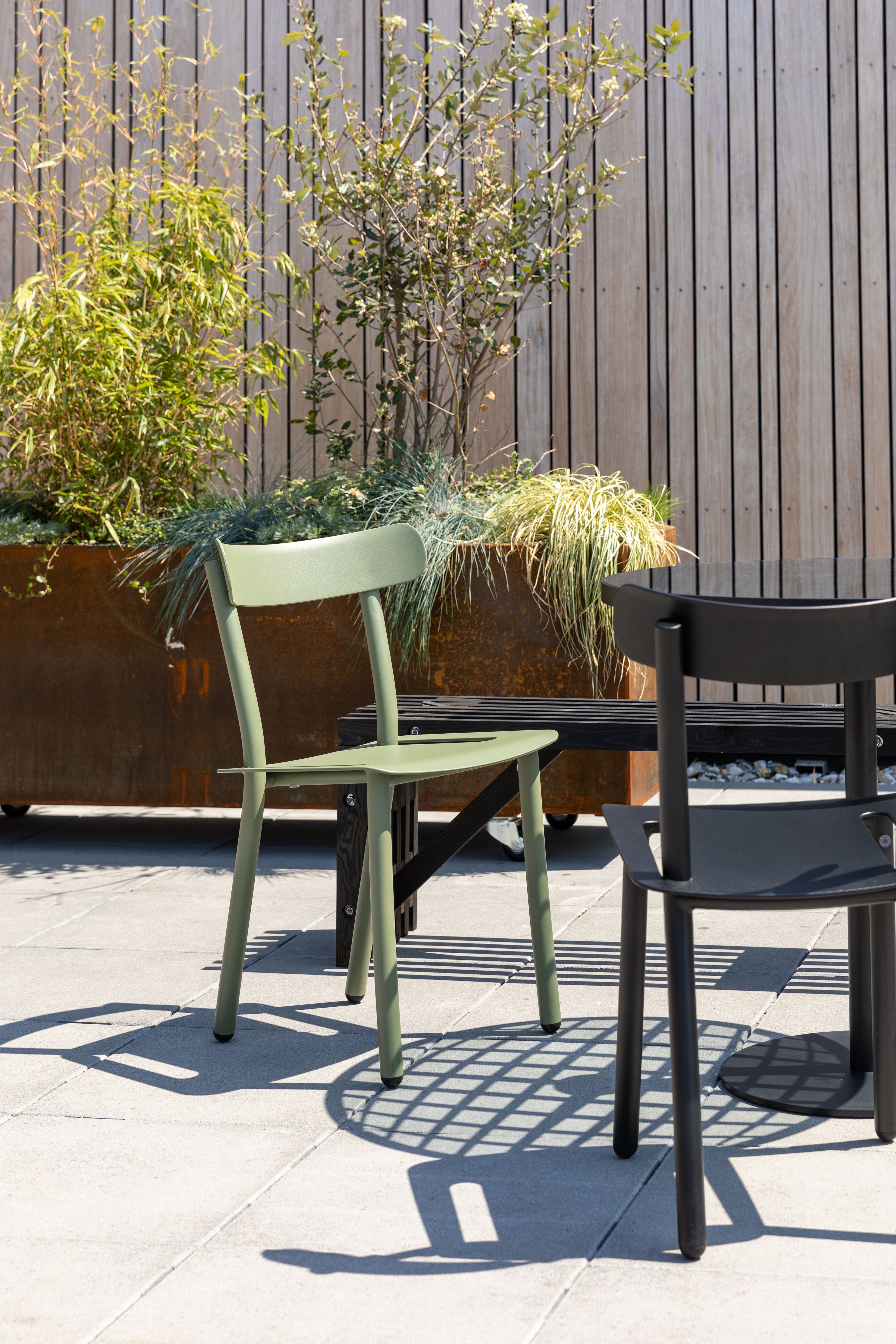 Friday kerti szék (fekete)