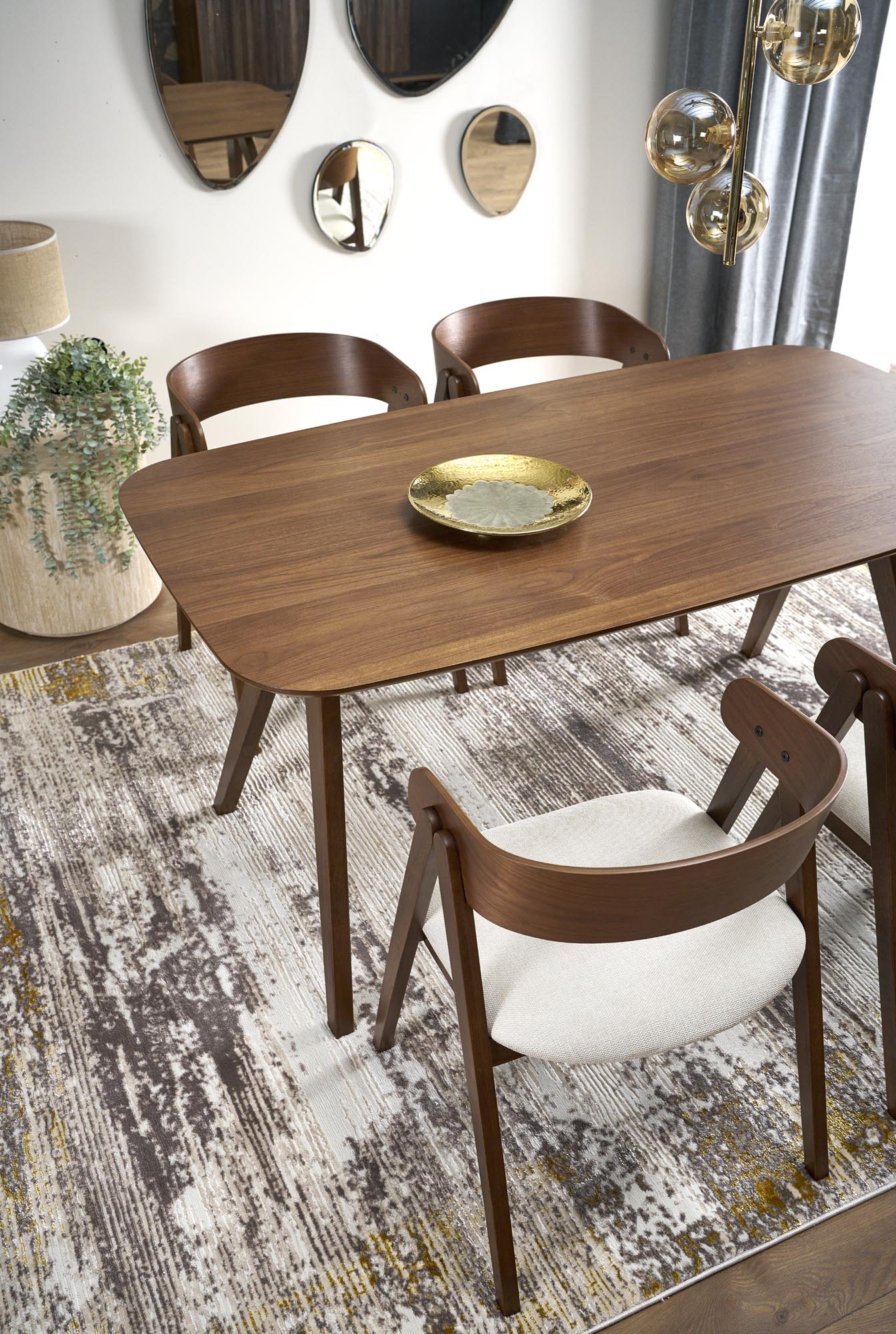 April asztal, 160 x 90 cm