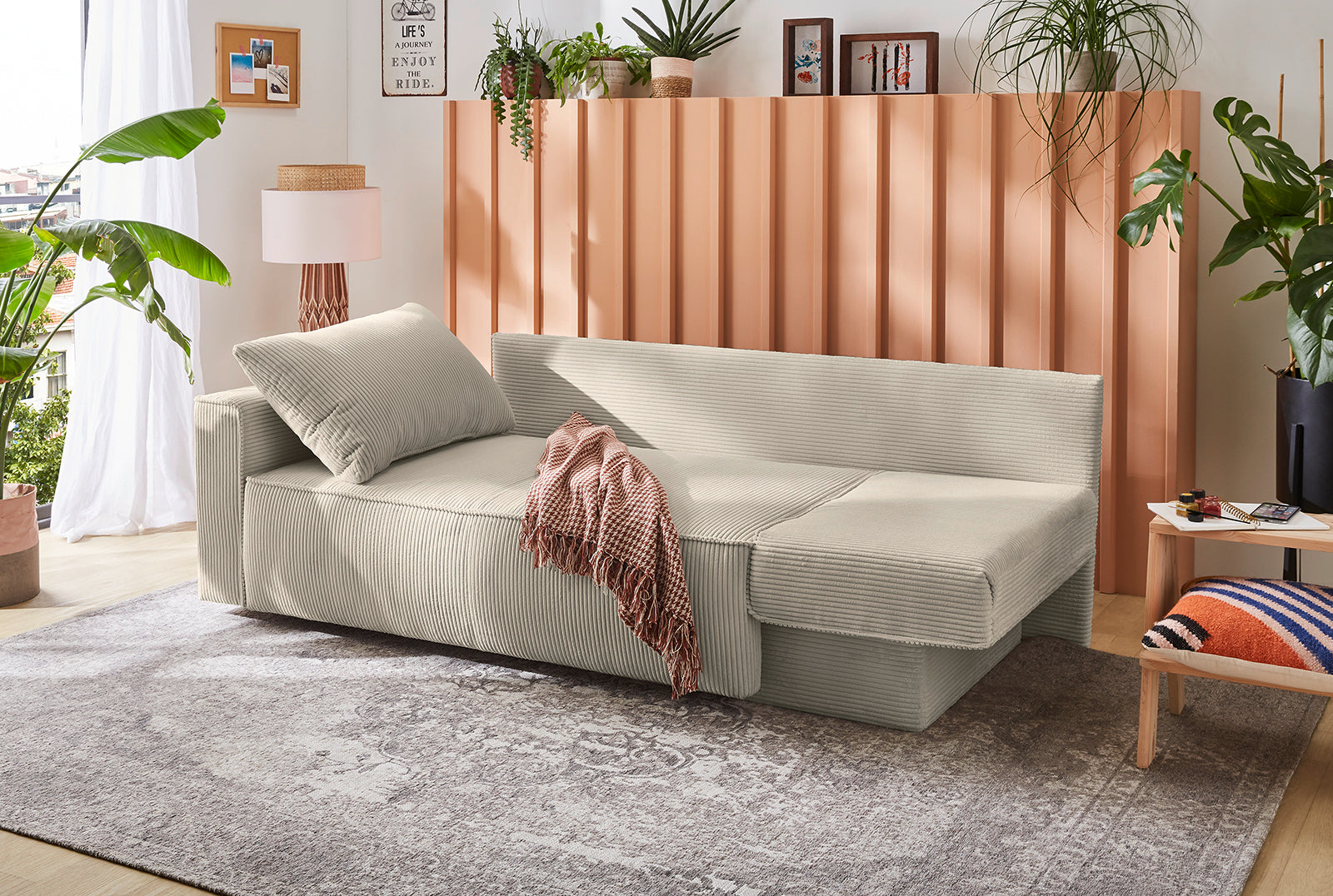 Chase kanapé (világos szürkésbézs)