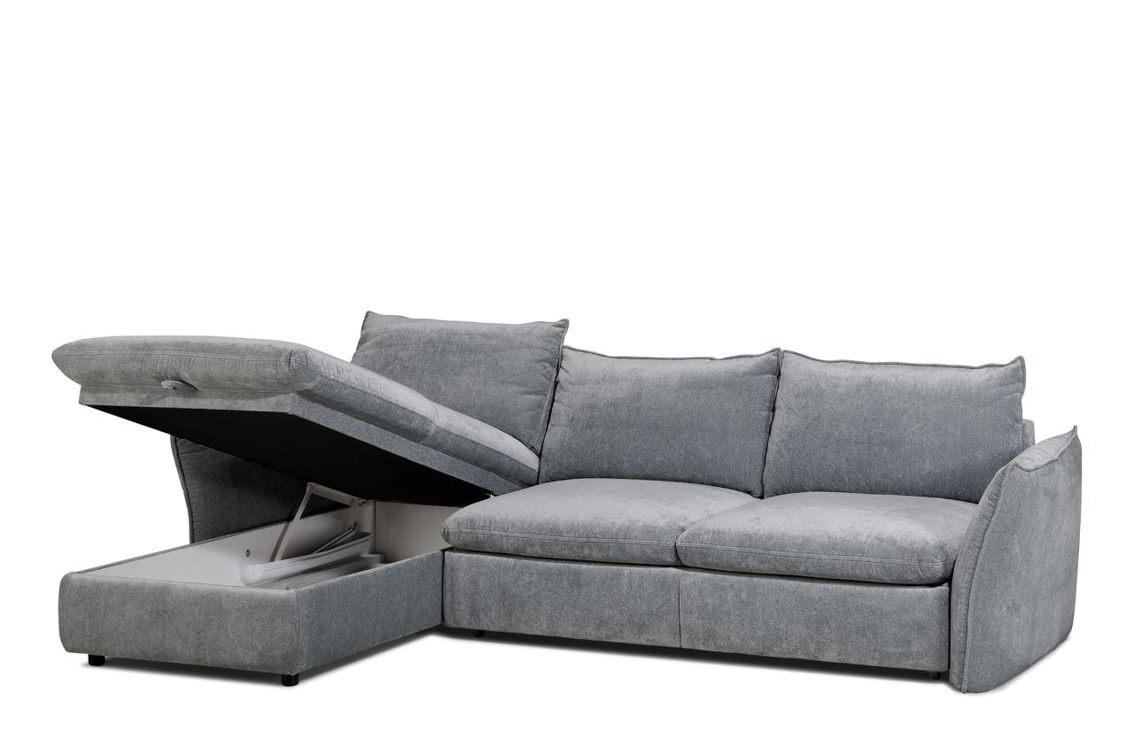 Nagy ágyneműtartós szürke kanapé.