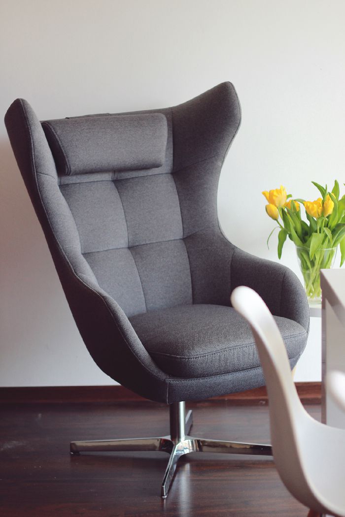 Fekete tűzött modern forgófotel