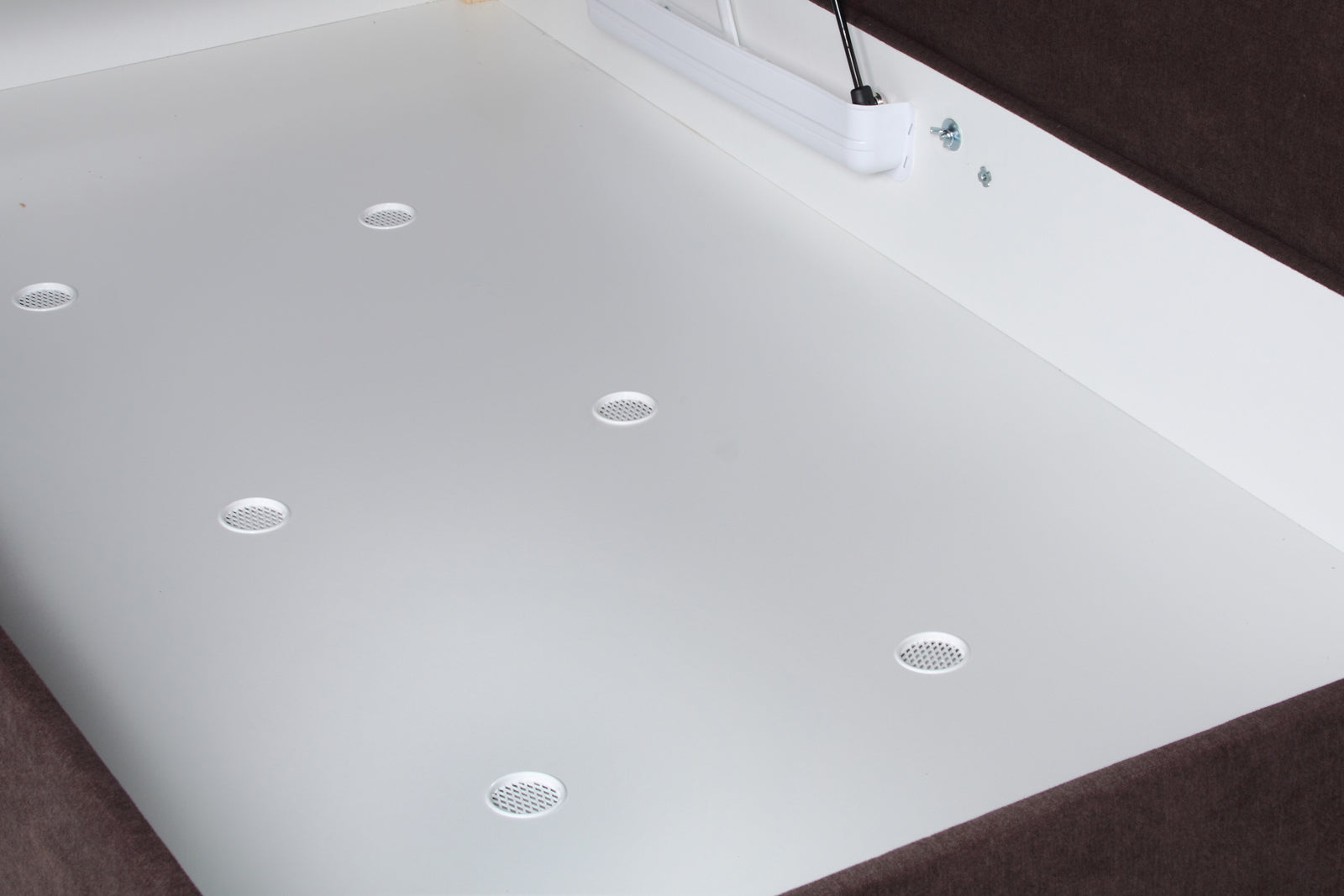 Susan kanapé (világosbarna) - Marco Mobili Bútoráruház - Sarokgarnitúra